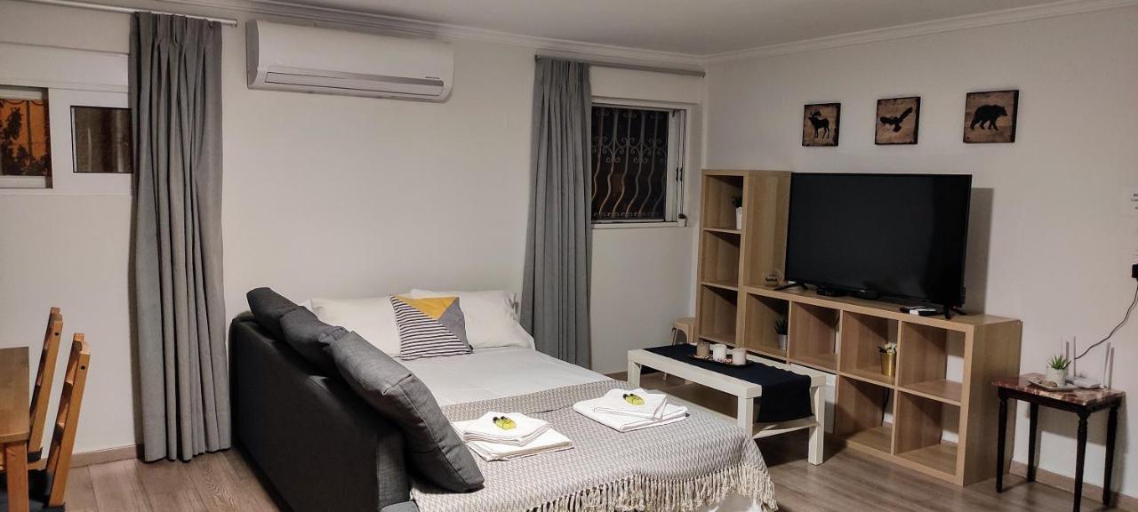 Zeus Studio On Palamidi Foothills Nafplio Eksteriør billede
