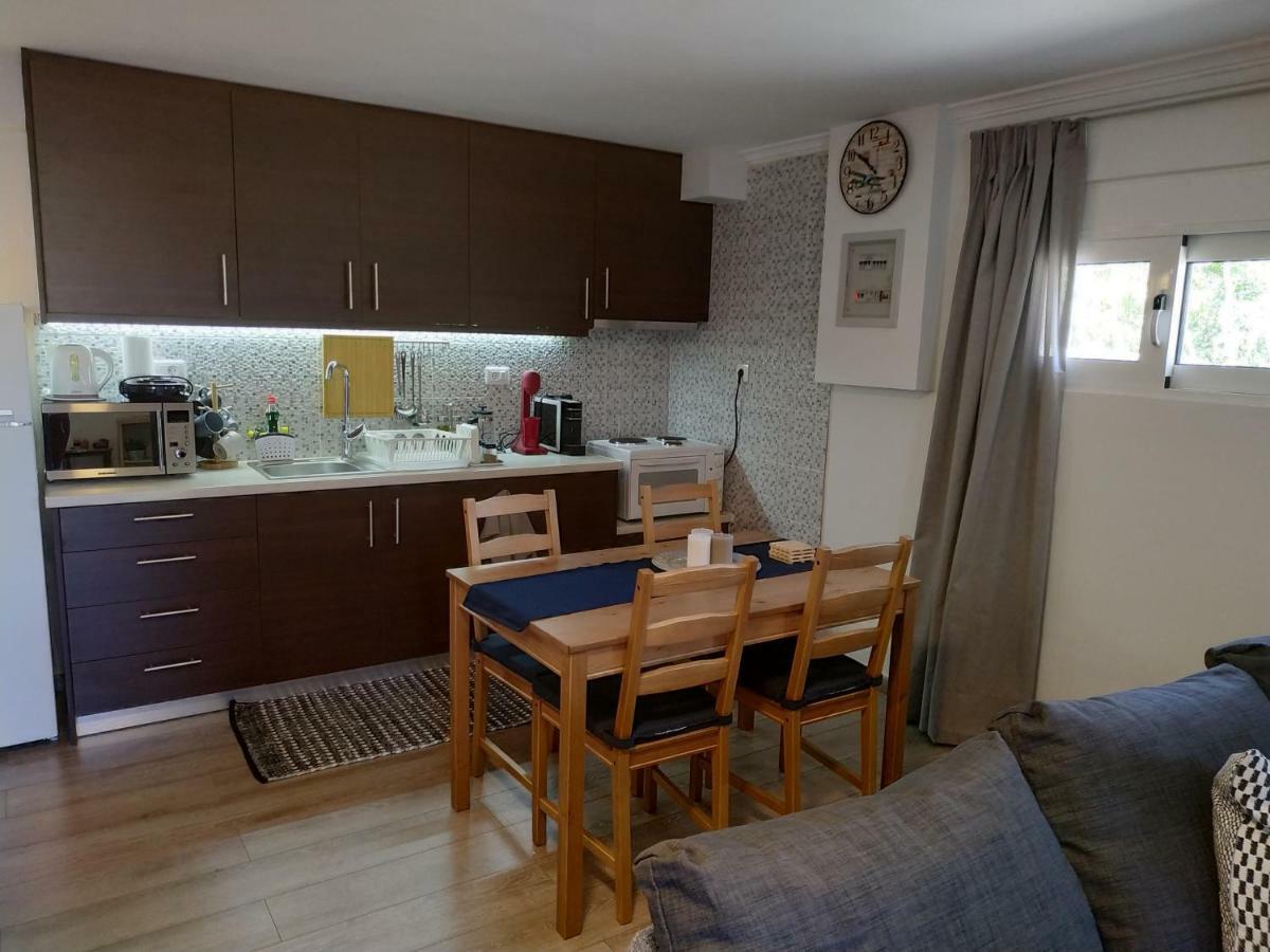 Zeus Studio On Palamidi Foothills Nafplio Eksteriør billede